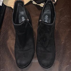 Short boots worn still some wear left